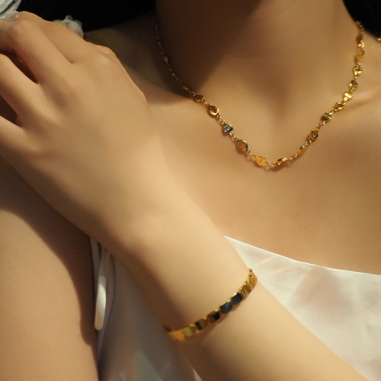 【Jooli Jewellery】Serendipity LOVE 刻字鎖骨鍊｜18k鍍金飾品